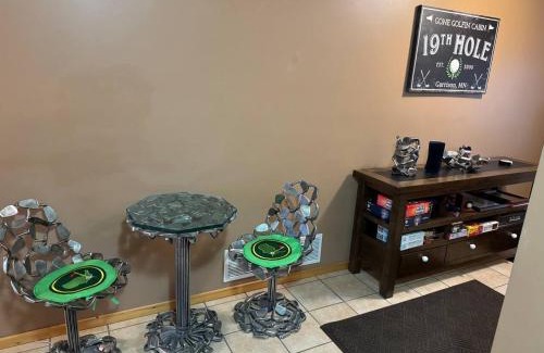 Garrison House | Large Pet-Friendly Family Cabins