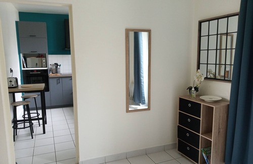 Blois Apartment | Large pied a terre for 2 to 6 travelers in downtown Blois.