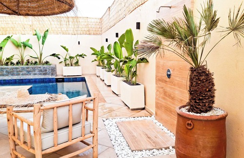 Tassoultante Villa | Large Private Pool Free Breakfast, Golf Nearby