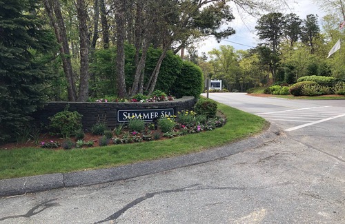 Summersea House | Large & Spacious New Seabury Home. Close to Popponesset Beach