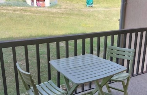 Le Sauze Apartment | Large studio super sauze on runway. Pets welcome