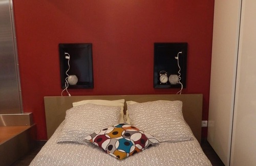 Le Bon Sauveur Apartment | Large sunny studio full of charm in the city center.