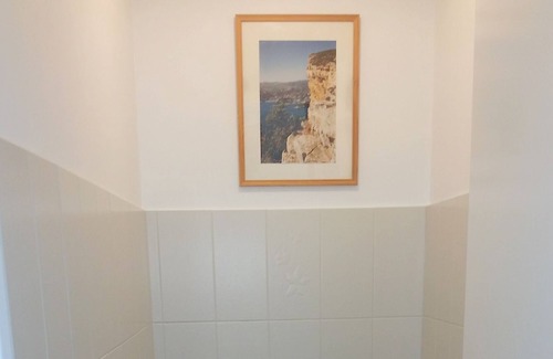 Saint-Giniez Apartment | Large T1, bright, near Prado, Beaches, Velodrome, Chanot, Borély, creeks