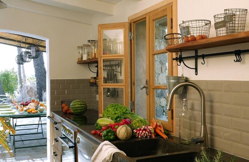 Canale-di-Verde Villa | Large traditional Corsican property including a sheepfold with its feet in the fresh water .