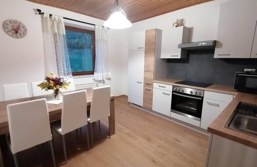Goestling an der Ybbs Apartment | Large vacation apartment with balcony for 6 people