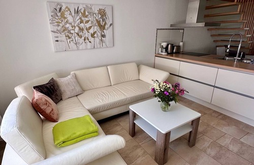 Langen Brutz Apartment | Large vacation apartment in Mecklenburg near nature reserve, bathing lake and Baltic Sea