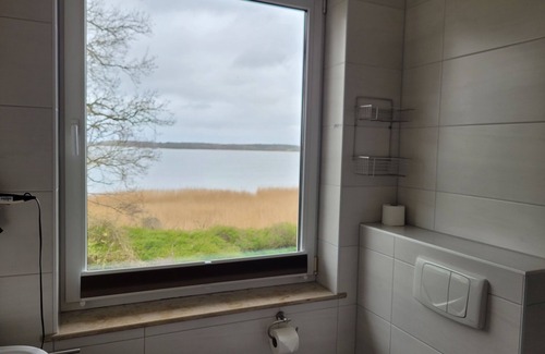 Sundhagen Apartment | Large vacation apartment 2 lake view - Gästehaus Niederhof - only 50 meters to the