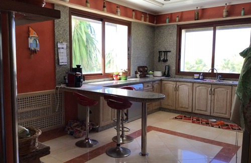 Zouada Villa | Large villa by the sea with large pool