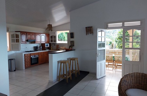 Le Francois House | Large villa in the countryside with sea view