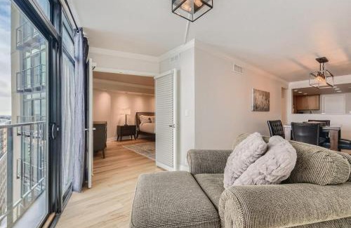 LoDo House | Larimer Luxury Top Notch Amenities Walk to All
