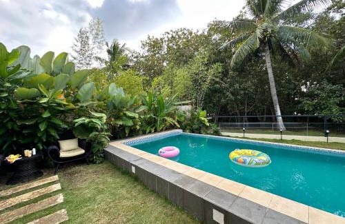 Calatagan Villa | Larue Pocket Villa