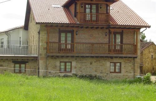 Lloreda Apartment | Las Anjanas de Lloreda