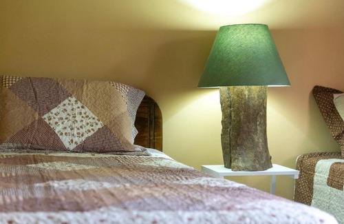 Toro Amarillo Cabin | Las Calas Lodge