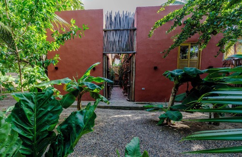 Juan de Acosta House | LAS DUNAS BEACH HOUSE