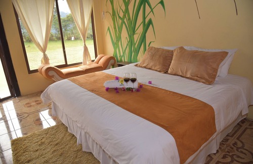Banos de Agua Santa Hotel | Las Orquideas Runtun Lodge