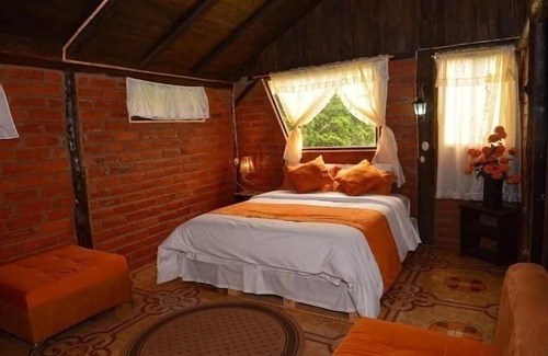 Banos de Agua Santa Hotel | Las Orquideas Runtun Lodge