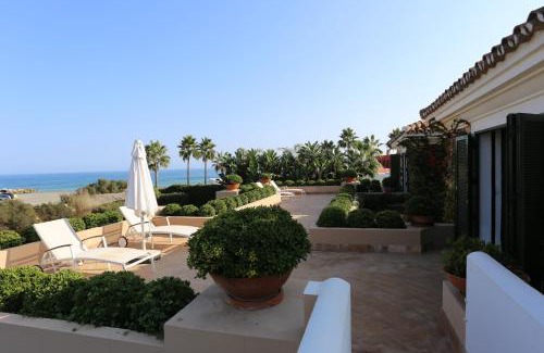 Guadalmina Villa | Las Ranas CASASOLA BEACH & GOLF VILLA