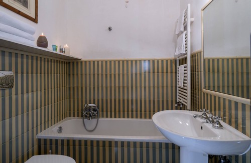 Montalto delle Marche Other | LAST MINUTE! 180° view on vineyards and Sibillini National Park