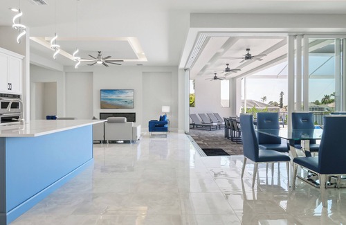 Eight Lakes Villa | LAST MINUTE DEAL - MAY and JUNE. Brand new luxury villa