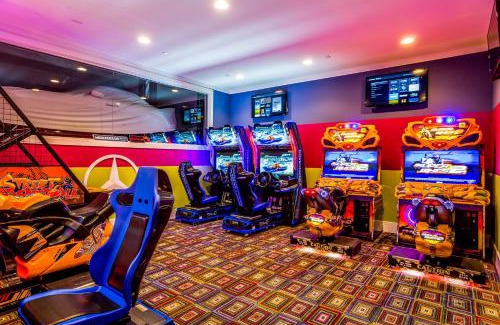 Reunion Villa | Last Minute Disney Getaway! Private Pool, Hot Tub & Games Room. Book Now! #6266
