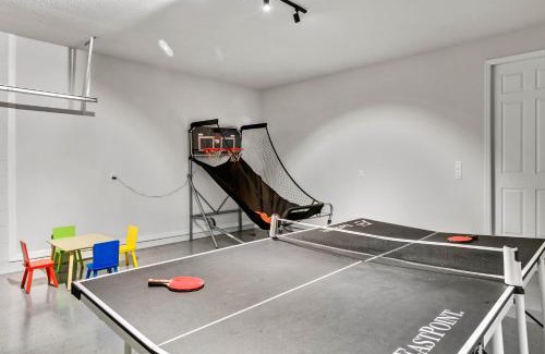 Bay Lake Villa | Last Minute Disney Getaway! Private Pool, Hot Tub & Games Room. Book Now! #65671