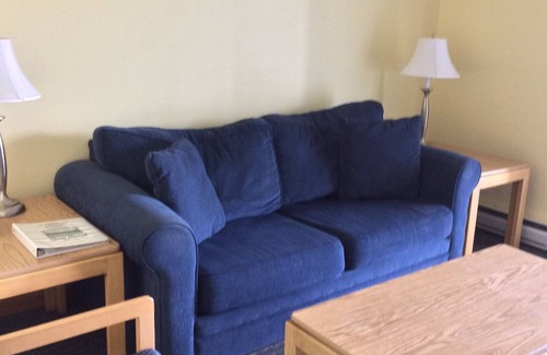 Wells House | Last week of summer, Sept 12-19, 2 BR townhouse rental in Wells, Maine. NO PETS.