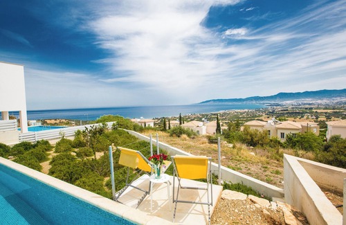 Latchi Villa | Latchi Holiday Villa EV21