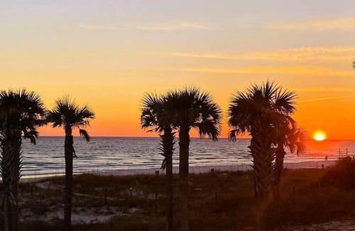Crystal Beach House | Latitude Adjustment Townhome