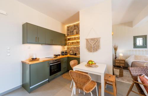 Alika Apartment | Latoma Mediterranean House