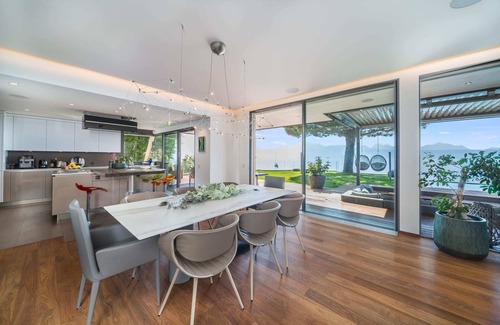 Pully Villa | Lausanne area Luxurious 4-Bedroom Villa on the Lake