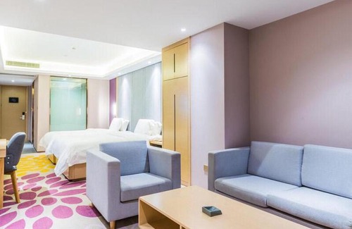 Gaozhou Hotel | Lavande Hotel (Gaozhou Xiantai Bridge Branch)