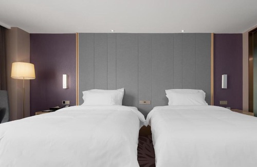 Yangjiang Hotel | Lavande Hotel Yangchun Donghu