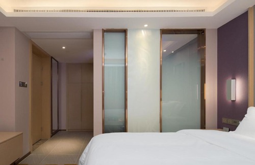 Yangjiang Hotel | Lavande Hotel Yangchun Donghu