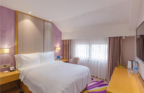 Zhuhai Gongbei Hotel | Lavande Hotel Zhuhai Gongbei Port Square