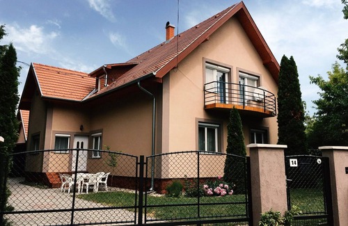 Siofok-Sosto Apartment | Lavender Apartment