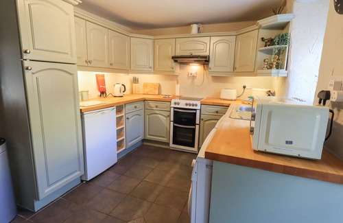 Cark Cottage | LAVENDER COTTAGE, pet friendly, with a garden in Cark In Cartmel