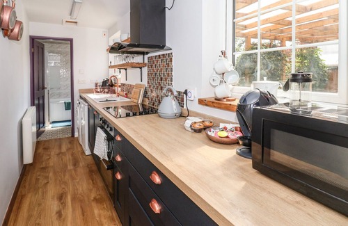 Mappleton Cottage | LAVENDER COTTAGE, pet friendly, character holiday cottage in Hornsea