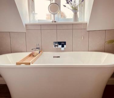 Bourton House | Lavender Lodge Bourton
