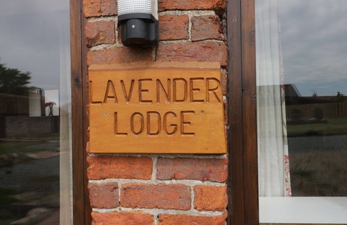 Winestead Cottage | Lavender Lodge