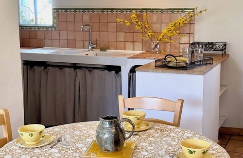 Cereste Other | Lavender, Luberon view, pool, air-conditioning : Villa Mas des Lavandes 2 BR. 4*