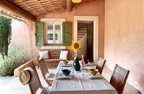 Cereste Villa | Lavender, Luberon view, swimming pool, AC : Villa Mas du Luberon 15 km from Apt