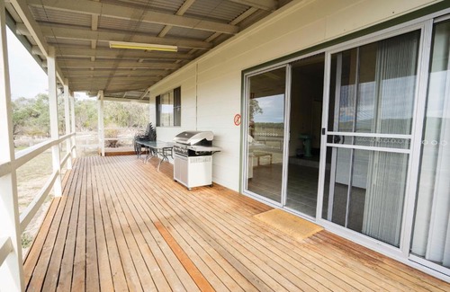 Wallangra House | Lavender Vale Cottages