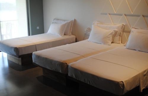 Giritale Hotel | Lavendish Lake Giritale