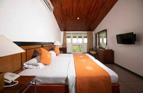 Giritale Hotel | Lavendish Lake Giritale
