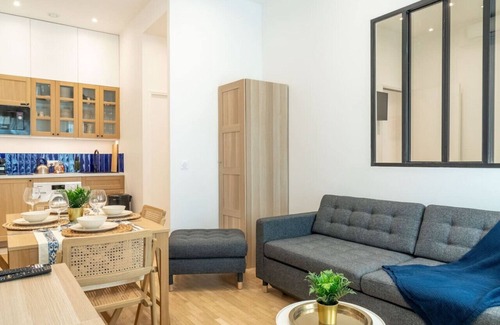 Enfants-Rouges Apartment | Lavie Maison A/C & Balneo