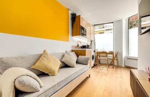 Gambetta Apartment | Lavie Maison Trio Seaside with Sauna and Hot Tub