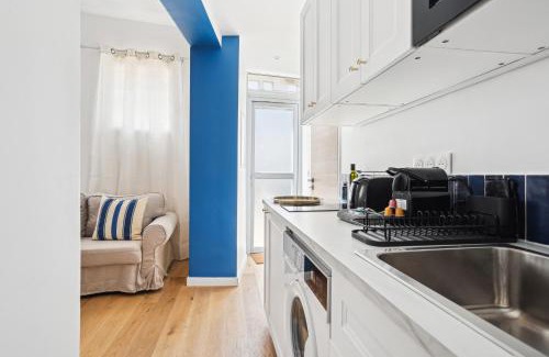 Gambetta Apartment | Lavie Maison Trio Seaside with Sauna and Hot Tub
