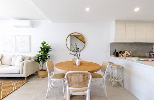 Batemans Bay Apartment | Lavish Coastal 2-Bed with Stunning Ocean Views
