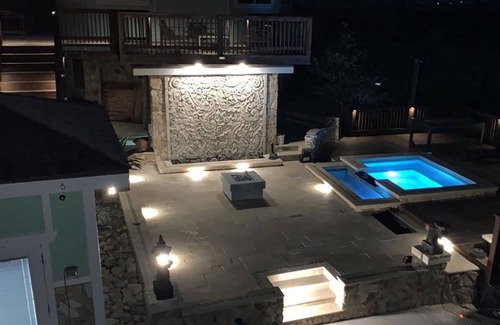 Staniel Cay Villa | Layin' Low includes one golf cart/villa with water views