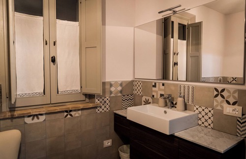 Castel dell’Aquila Bed & Breakfast | LaZita B&B